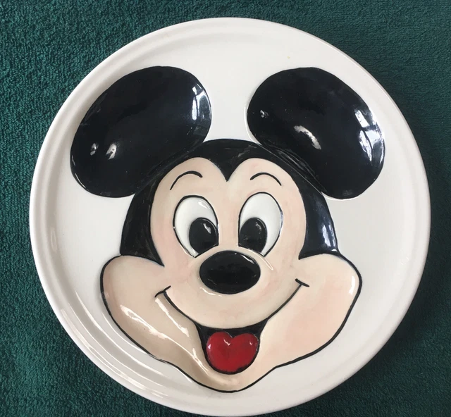 DISNEY’S MICKEY MOUSE 1977 Collectors Ceramic Plate, 9” diameter £19.30 ...