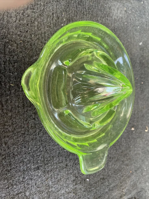 Federal Depression Vaseline Uranium Green Glass Citrus Juicer Reamer vintage Federal Depression Vaseline Uranium Green Glass Citrus Juicer Reamer vintage