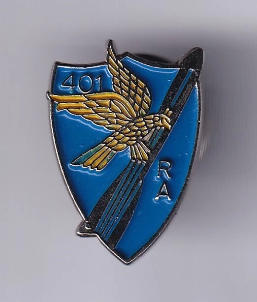 RARE PINS PIN'S .. Camion Truck Renault V.i B City Or 3D Arthus
