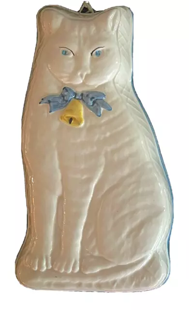 VTG Ceramic Cat Mold Wall Art Plaque White Blue Eyes Yellow Bell Italy