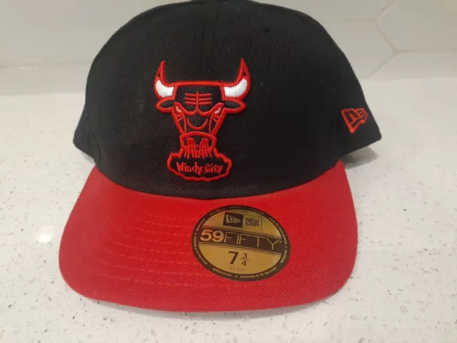 New Era 59Fifty - Chicago Bulls 2 Tone Black/Red  Fitted Hat 7 3/4 Cap Unworn