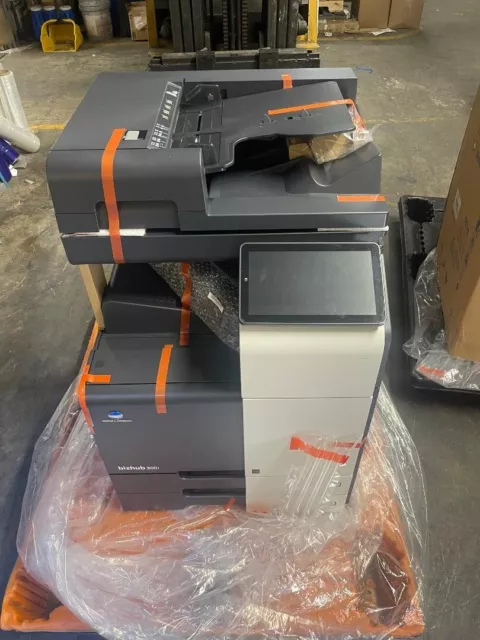 Konica Minolta Bizhub 300i Printer Copier Model 302304 New In Box