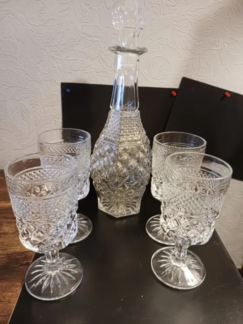 Anchor Hocking Wexford Wine Decanter & 4 Glasses Goblets SET Liquor  Vintage