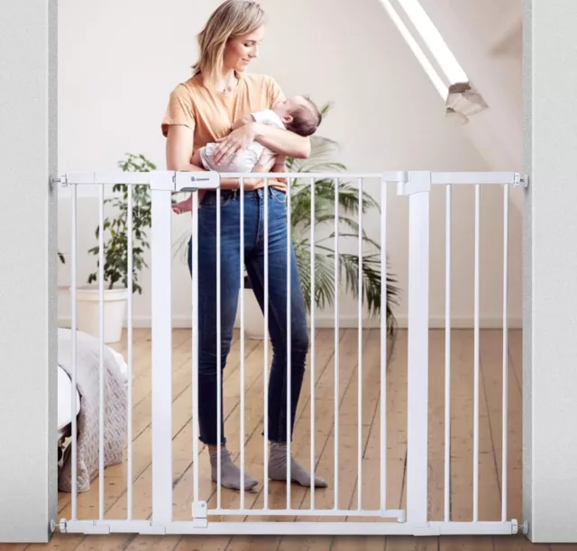 COMOMY 91.5cm Extra Tall Baby Gate for Stairs Doorways, Fits Openings 75-124cm