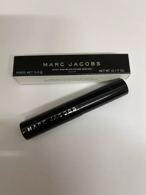 Marc Jacobs Velvet Noir 5Ml Mascara - Shade 10 Noir- Boxed