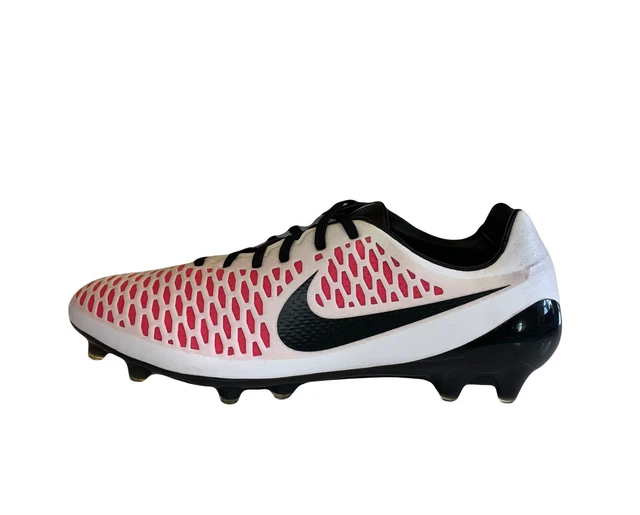 Nike magista opus best sale size 10