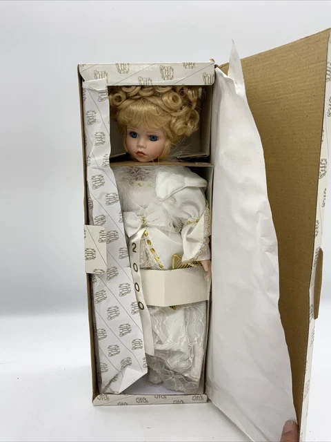 Heritage Signature Collection "Grace" Porcelain Doll Year 2000 Guardian Angel