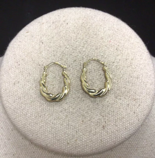 10K Yellow Twist Design Oblong Hoop Earrings LL423