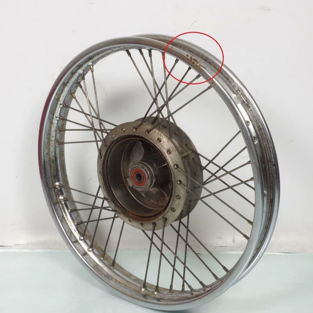 Jante avant 1.60X17 origine pour moto Yamaha 125 SR Occasion