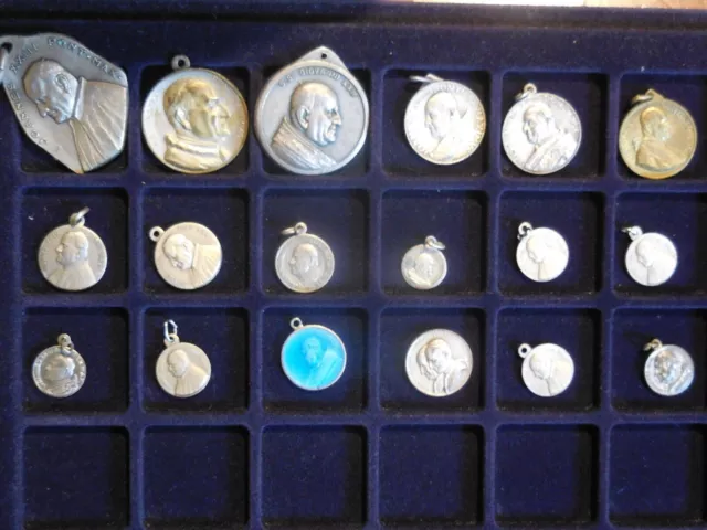 Colección vaticana de 18 medallas diferentes del Papa Juan XXIII