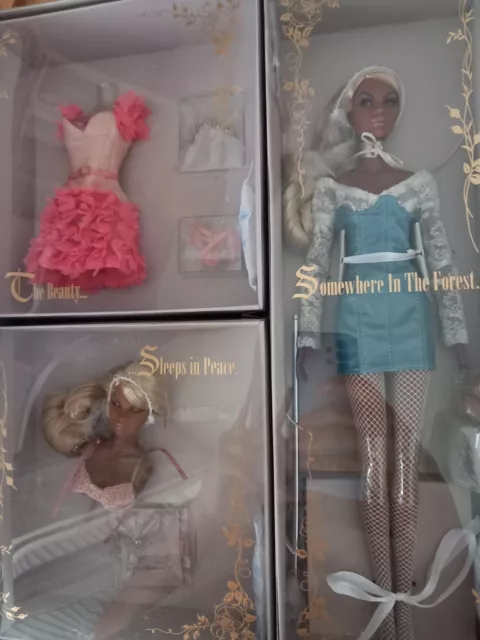 Poupée Integrity Toys Doll Nadja Rhymes Sweet Dreams Rare Fashion Royalty NRFB