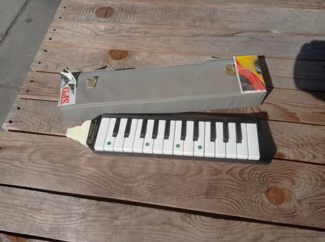 Melodica instrument spielzeig Sammler vintage Blasinstrument