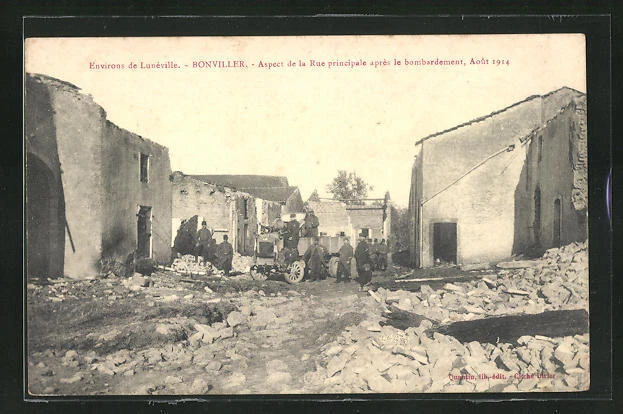 CPA Bonviller, Aspect de la Rue principale apres de la bombardement, aout 1914
