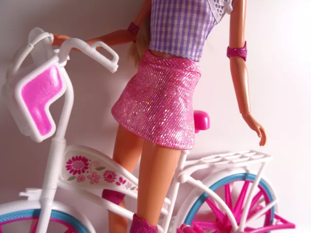 Simba Toys Steffi Love Playset Fashion Doll with Bicycle as Pictured (11142) 3