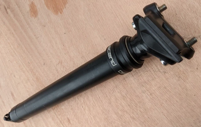 Hervorragende Brand-X Ascend Stealth/innen 150 mm Fernbedienung Tropper Sitzstütze, 30,9 mm,