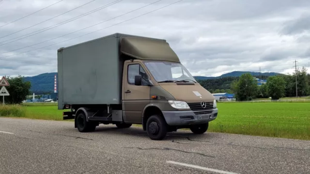 Mercedes-Benz Sprinter 413 CDI 4x4, mit Hebebühne, Offraod, Allrad, tout-terrain