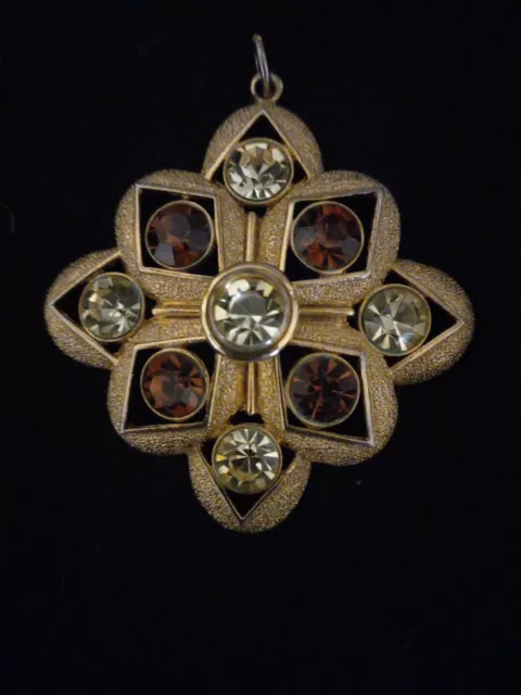 ..Vintage SARAH COVENTRY...Gold Tone,Yellow & Brown Rhinestones Pendant Necklace