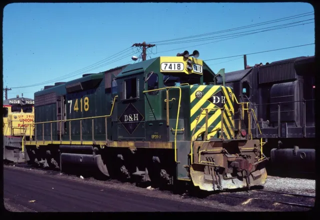 Original Rail Slide - DH Delaware & Hudson 7418 Oakwood 6-19-1979 ex Reading