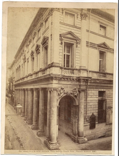Vicenza  Corso Umberto  Palazzo Porto Vincenzo Scamozzi 1588 Foto Alinari
