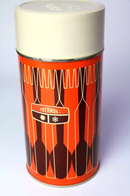 https://www.picclickimg.com/sFoAAOSw6jxlOWkz/Vintage-1971-King-Seeley-Thermos-MCM-Bottle-Cup-7263.webp