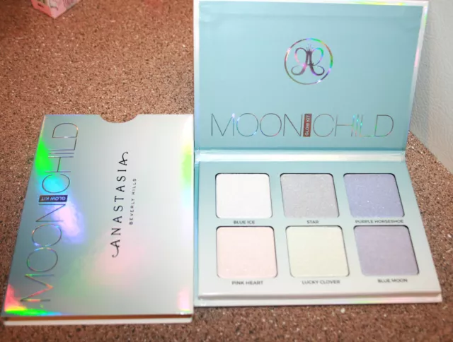 Anastasia Beverly Hills Moonchild Glow Palette Metallic Holographic Highlighter