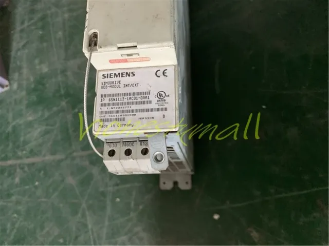 Un modulo di monitoraggio Siemens 6SN1112-1AC01-0AA1 usato 6SN1 112-1AC01-0A1