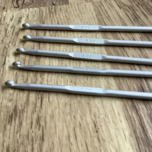 Vintage Metal Crochet Hooks X5 New Metal Vintage Great Multi Buy On This Item