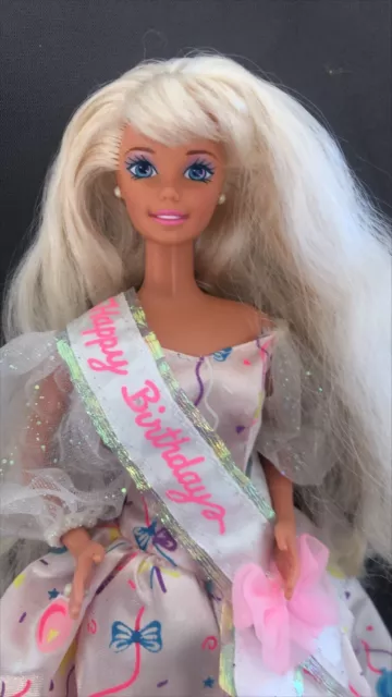 FREE SHIPPING! Mattel Vintage 1980 Happy Birthday Barbie doll