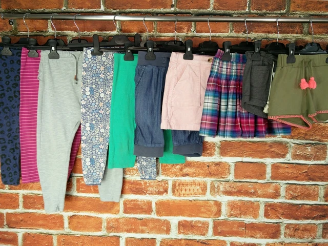 GIRLS BUNDLE AGE 3-4 YEARS NEXT ZARA H&M etc SHORTS LEGGINGS SKIRT SET 104CM