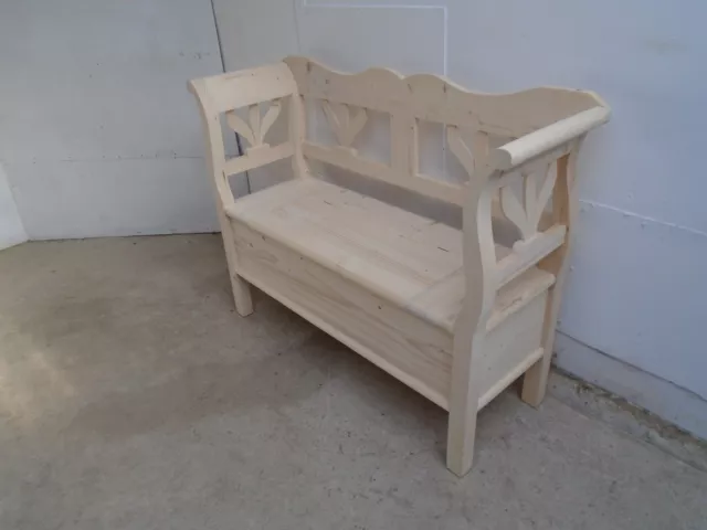 A Reclaimed Pine 1-2 Seater Kitchen/Hall Box Settle / Bench to Wax or Paint