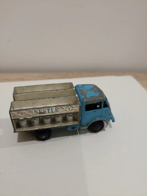 Ford Camion Laitier 'Nestlé 0025 O - 1 (2016