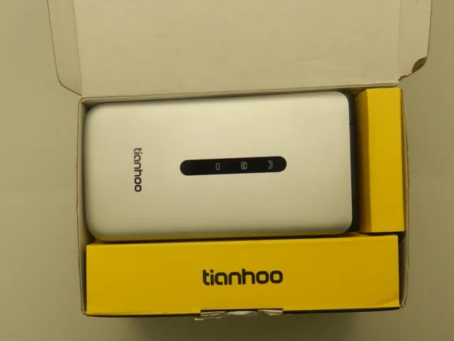 Tianhoo EOS Flip 4G Silvery Rechargeable Keypad Camera Flip Smartphone