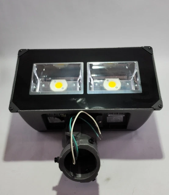 Eaton Cooper Lighting NFFLD-A40-E-UNV-66-S-GM LED Utility Flood Light. 120/277V.