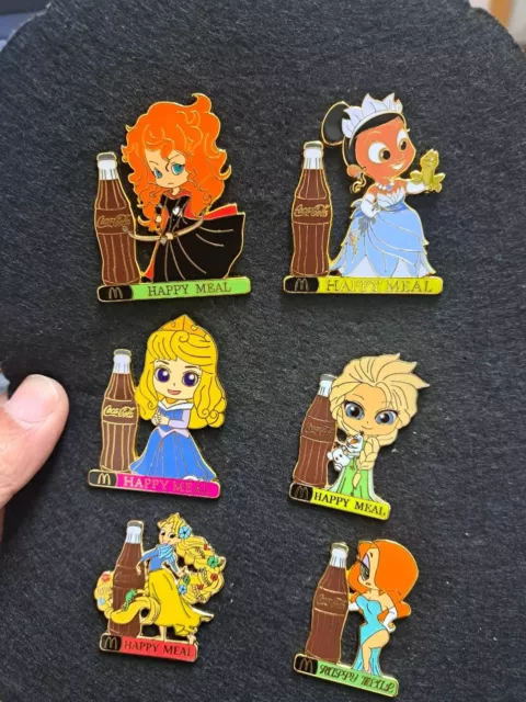 Coca Cola bottle, Mcdonalds  Happy meal 6 Disney princess  chibi pins, LE 50