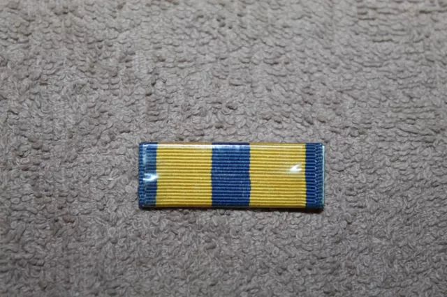 Scarce Original WW2 U.S. Navy "Expeditions" Service Medal Ribbon Bar, Pin Back