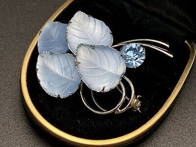 Japanese Vintage Cute Soft Blue leaf Shape Brooch wth box. Made in Japan 2