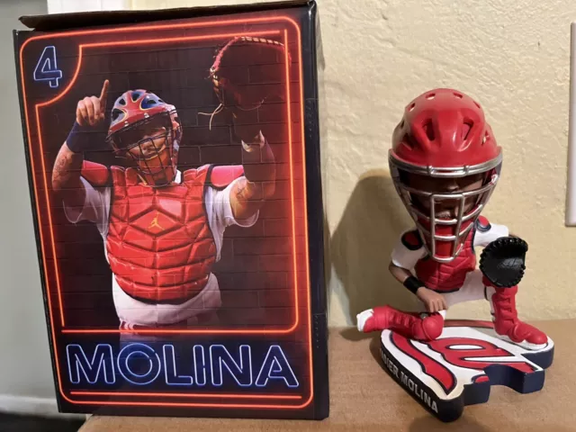ST LOUIS CARDINALS YADIER MOLINA LEGENDS BOBBLEHEAD SGA NIB connecting puzzle