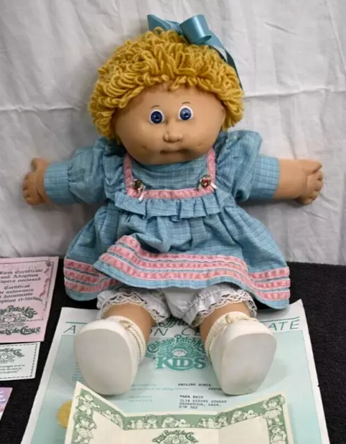 1985 JESMAR #4 Cabbage Patch kids Girl doll, pacifier, Gold Loops Blue eyes Adop