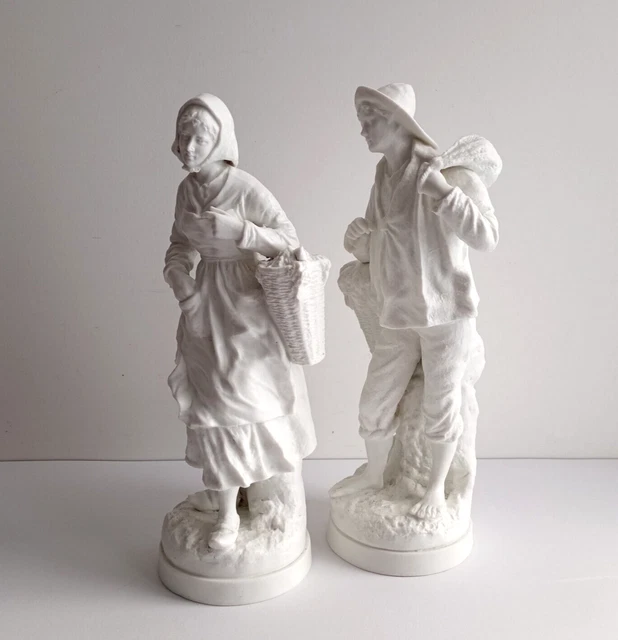 Couple galant statuettes figurines déco style  reproduction vintage 25cm haut