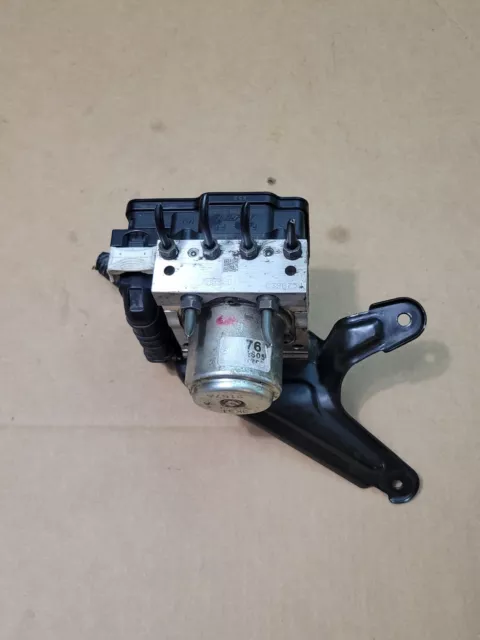 2014 Honda Accord 2.4L Sedan T2Fl0 Anti Lock Brake Pump Abs Unit With Bracket