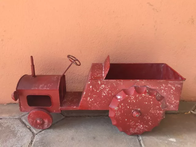 Tracteur En Tole Jouet Style Ancien Type Vehicule  Americain Tons Rouge