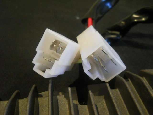 Premium MOSFET Regulator-Rectifier Daytona 600 675 955i 1050 Speed Triple Tiger