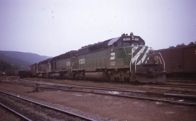 BN BURLINGTON NORTHERN Railroad Train Locomotive 6335 Original 1972 Photo Slide