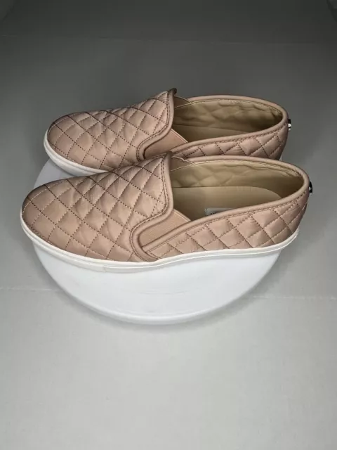 Steve Madden Slip On Quilted Ecentrcq Sneakers Size 7.5