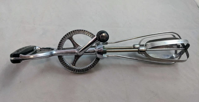 EKCO Best Egg Beater Hand Held Crank Mixer Stainless Steal Black Handle Vintage
