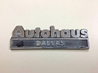 VINTAGE JIM ALLEE Dallas, Texas Car Dealership Gold Tone Metal Emblem