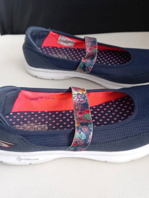 Skechers go discount step bloom