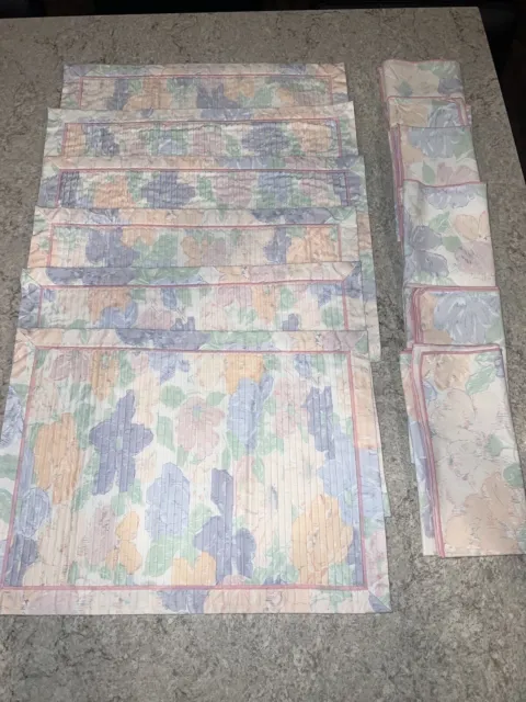 Vintage Quilted Placemats And Napkins Handmade Pastel Lily Floral 6 Sets Pretty!