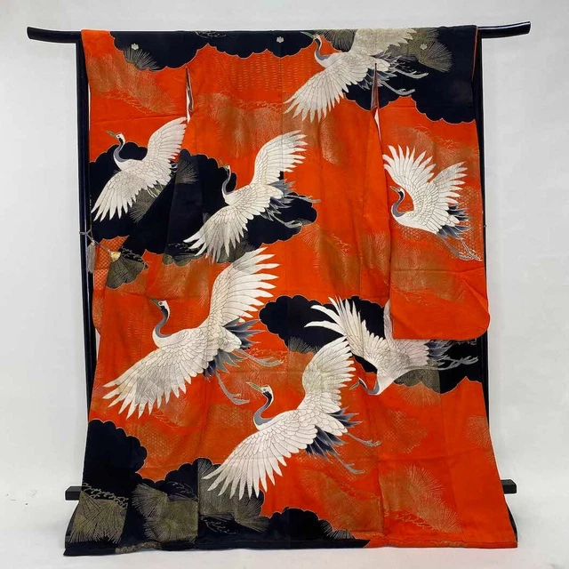 Furisode Color Uchikake  VINTAGE Japanese Kimono Silk red classic 1507