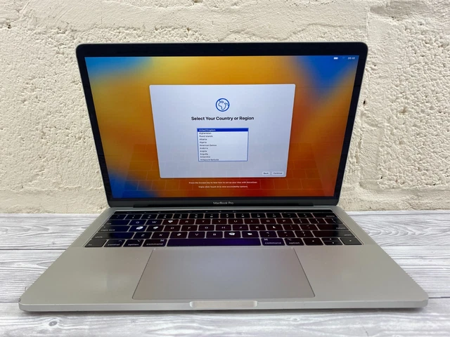 Apple MacBook Pro 13" Touch 2019 - Core i5 2,4 GHz - 16 GB DDR3 - 512 GB unità di memoria a stato solido